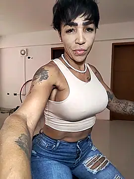 Snapshot of Alison_fitness chatting on 21, 3, 2025 Alison fitness online show from 21, 3, 2025