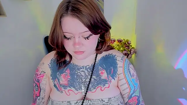 MoonLghte online show from 3, 3, 2026