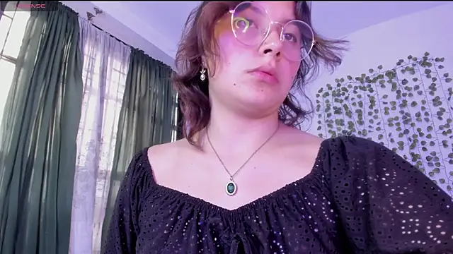 Noellesable online show from 24, 1, 2025