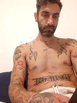 Snapshot of Italian69am chatting on 27, 9, 2025 Italian69am online show from 27, 9, 2025