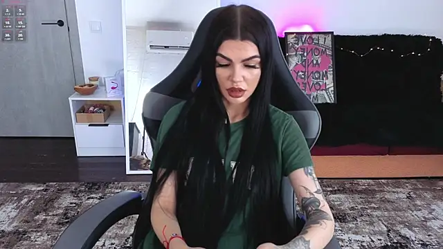 Snapshot of Tiffany_lab chatting on 1, 2, 2026 Tiffany lab online show from 1, 2, 2026