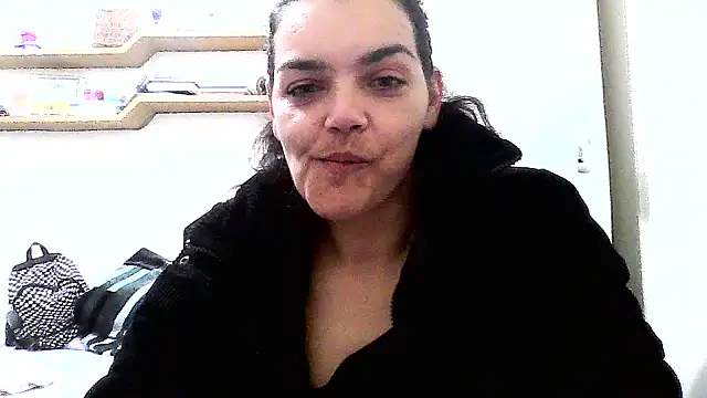 Snapshot of escritorasafada chatting on 14, 9, 2025 escritorasafada online show from 14, 9, 2025