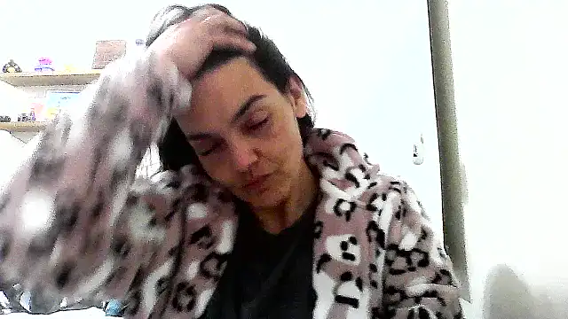 escritorasafada online show from 18, 11, 2025