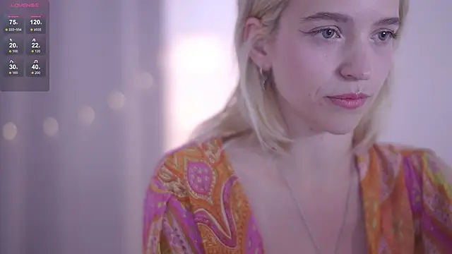 Snapshot of lolly_pie chatting on 2, 10, 2025 lolly pie online show from 2, 10, 2025