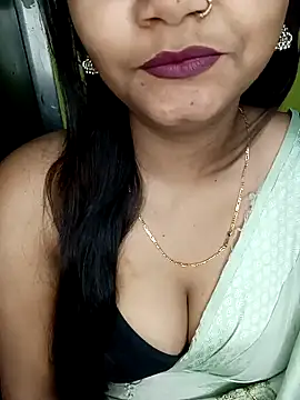 Snapshot of NOTY-LOVE-05 chatting on 5, 3, 2025 NOTY-LOVE-05 online show from 5, 3, 2025