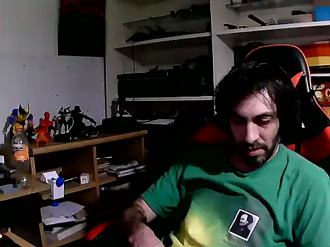 Snapshot of johnwood88 chatting on 15, 11, 2025 johnwood88 online show from 15, 11, 2025