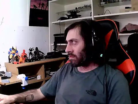 Snapshot of johnwood88 chatting on 27, 11, 2025 johnwood88 online show from 27, 11, 2025