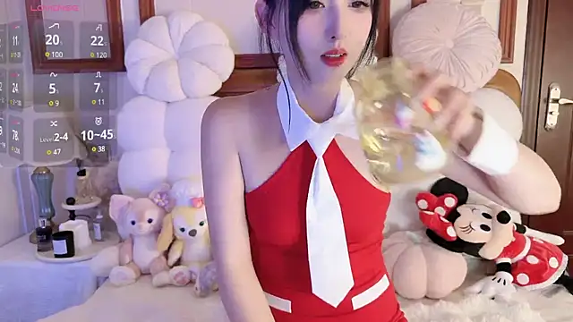 Unique-yiyi online show from 24, 12, 2024