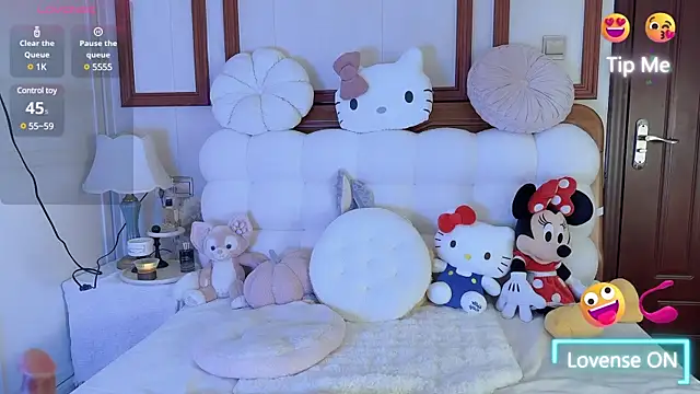 Unique-yiyi online show from 19, 1, 2025