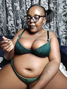 CHERRYYUMMY online show from 25, 2, 2026