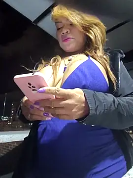 milf venus online show from 22, 3, 2025