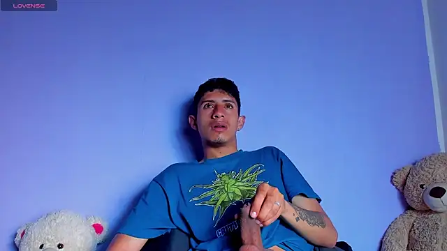 Snapshot of BIG_cockpether chatting on 9, 11, 2025 BIG cockpether online show from 9, 11, 2025