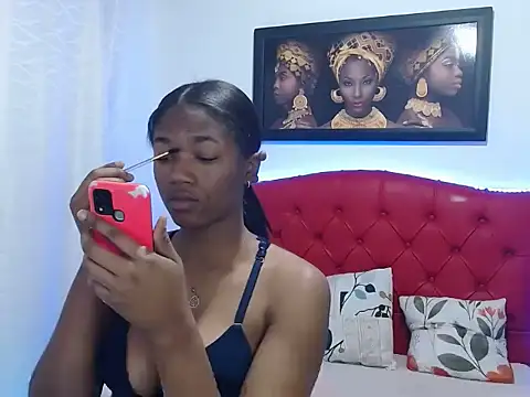 MISSANDRE4 online show from 3, 2, 2025