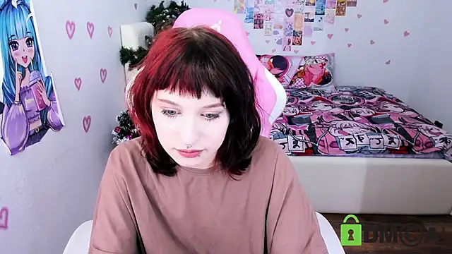 Snapshot of ElizaNik_ chatting on 5, 1, 2025 ElizaNik online show from 5, 1, 2025