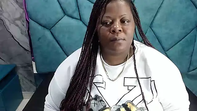 Snapshot of rocio_bbw_ chatting on 6, 11, 2025 rocio bbw online show from 6, 11, 2025