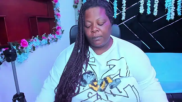 Snapshot of rocio_bbw_ chatting on 22, 11, 2025 rocio bbw online show from 22, 11, 2025