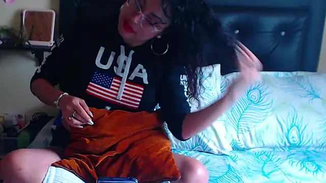 Snapshot of Lunavega1 chatting on 12, 1, 2026 Lunavega1 online show from 12, 1, 2026