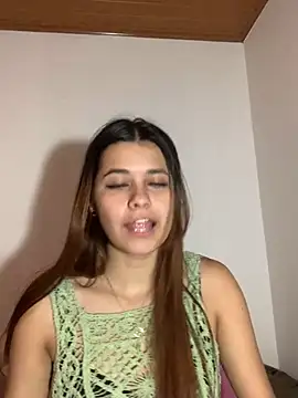 Snapshot of Natashaa_2s2 chatting on 1, 2, 2025 Natashaa 2s2 online show from 1, 2, 2025