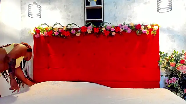 SilvannaFit online show from 6, 5, 2026