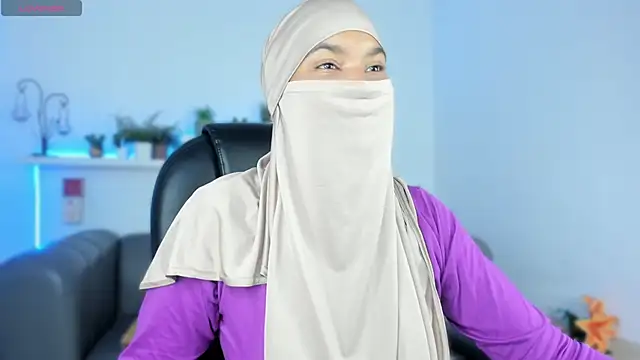 Snapshot of saray_halam chatting on 13, 1, 2026 saray halam online show from 13, 1, 2026