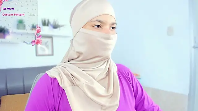 Snapshot of saray_halam chatting on 2, 2, 2026 saray halam online show from 2, 2, 2026