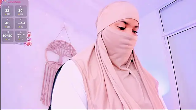 Snapshot of saray_halam chatting on 13, 2, 2026 saray halam online show from 13, 2, 2026