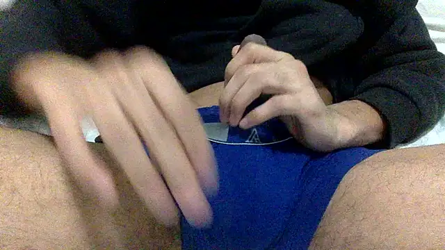 Snapshot of cuckoldmygf chatting on 15, 2, 2025 cuckoldmygf online show from 15, 2, 2025