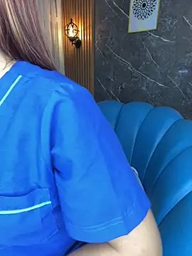 Aaliyah Salma online show from 23, 3, 2026