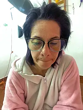 Snapshot of Goddess-Love- chatting on 5, 11, 2025 Goddess-Love- online show from 5, 11, 2025