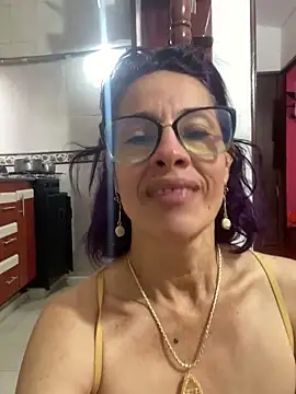 Snapshot of Goddess-Love- chatting on 21, 11, 2025 Goddess-Love- online show from 21, 11, 2025