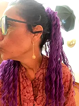 Snapshot of Goddess-Love- chatting on 28, 11, 2025 Goddess-Love- online show from 28, 11, 2025