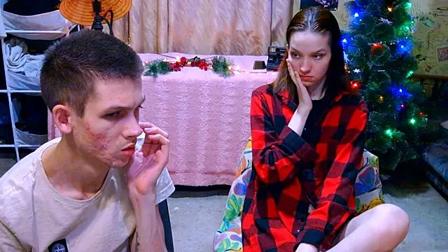 Snapshot of Ivy_Lester chatting on 4, 12, 2024 Ivy Lester online show from 4, 12, 2024