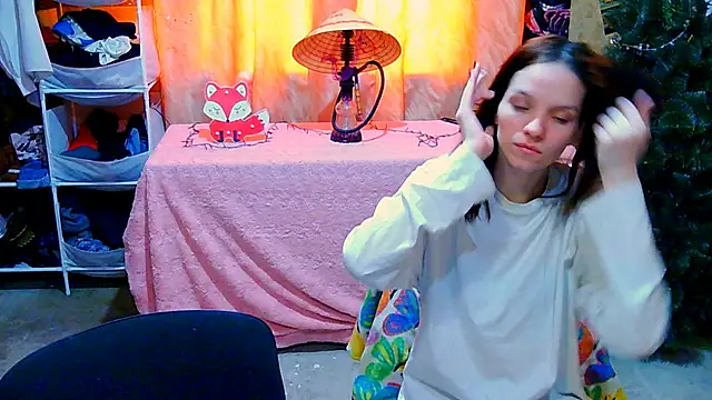 Snapshot of Ivy_Lester chatting on 5, 1, 2025 Ivy Lester online show from 5, 1, 2025