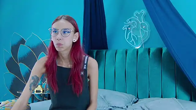 Lunamistyc online show from 11, 11, 2025