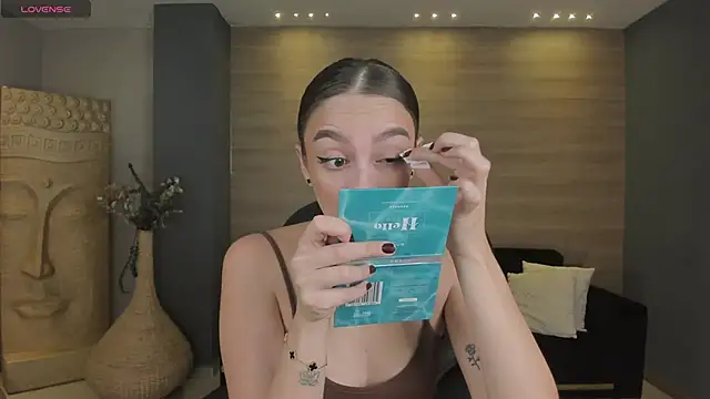 Snapshot of KaiaFerreira chatting on 14, 10, 2025 KaiaFerreira online show from 14, 10, 2025