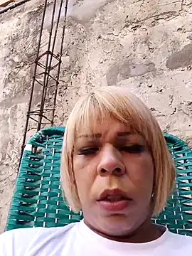 blondebitchlitle online show from 6, 1, 2025