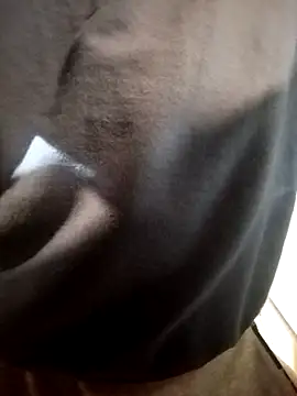 Snapshot of TheBriiaand30 chatting on 1, 10, 2025 TheBriiaand30 online show from 1, 10, 2025