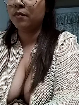 rosegloss69 online show from 17, 12, 2024