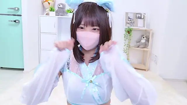 Snapshot of aki_zzz chatting on 2, 1, 2025 aki zzz online show from 2, 1, 2025
