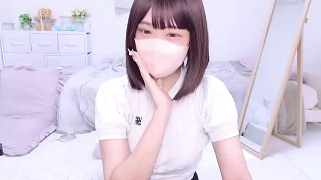 Snapshot of aki_zzz chatting on 2, 3, 2025 aki zzz online show from 2, 3, 2025