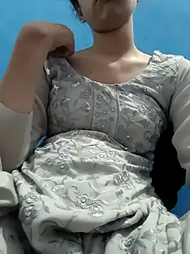 magicmoment00786 online show from 14, 9, 2025