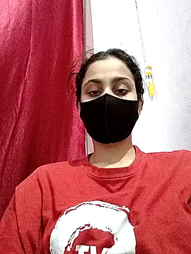 magicmoment00786 online show from 4, 10, 2025