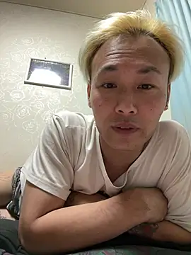 kouji8800 online show from 15, 1, 2025