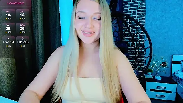 Evacadooo online show from 28, 9, 2025