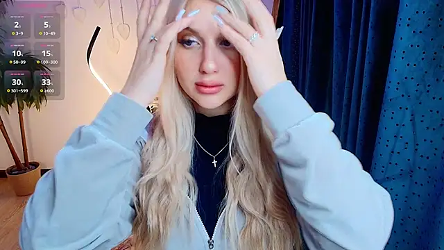 Snapshot of Evacadooo chatting on 24, 2, 2026 Evacadooo online show from 24, 2, 2026