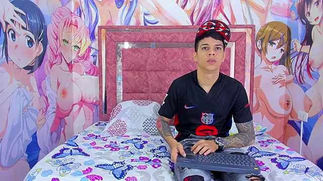 Snapshot of FUCK_LATINMEN chatting on 5, 12, 2024 FUCK LATINMEN online show from 5, 12, 2024