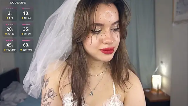 Snapshot of TateDevon chatting on 31, 10, 2025 TateDevon online show from 31, 10, 2025