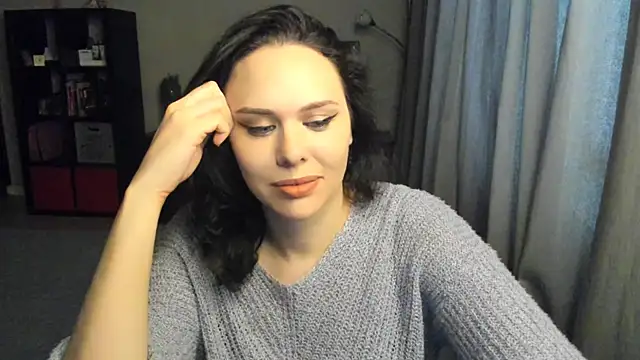 MollyCheiz online show from 16, 1, 2025