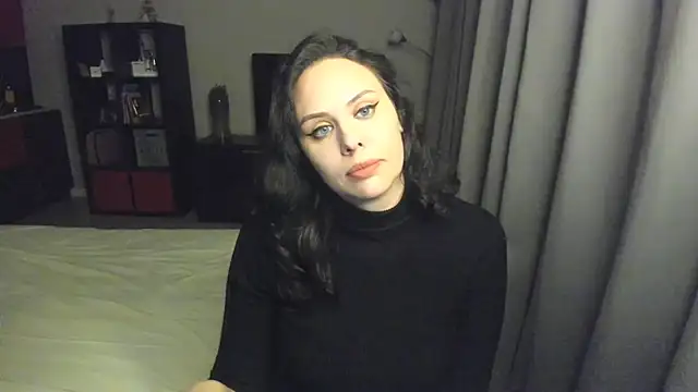 MollyCheiz online show from 18, 1, 2025