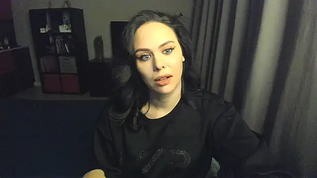 MollyCheiz online show from 22, 1, 2025
